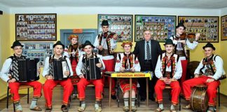 Оркестр "Бичківські музики"