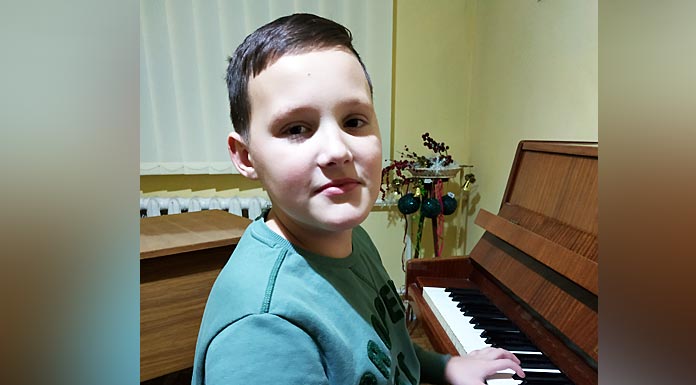 Олексій Довгий