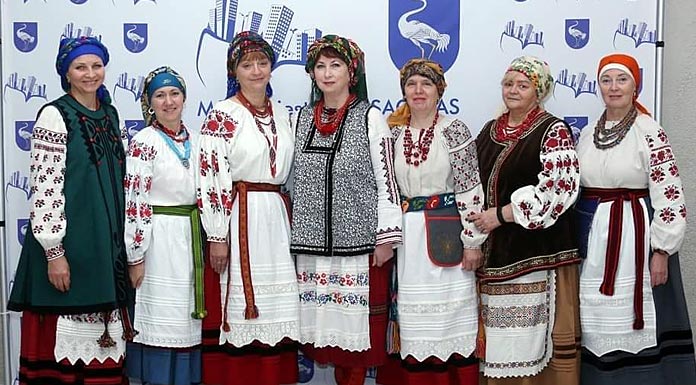 Фольклорний ансамбль 