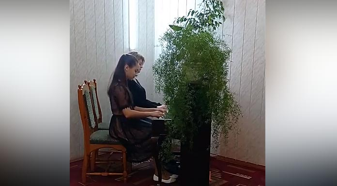 Діна Мельничук, Наталія Левчук