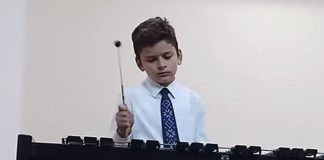 Дмитрій Нікітін