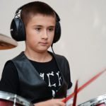 Денис Попов