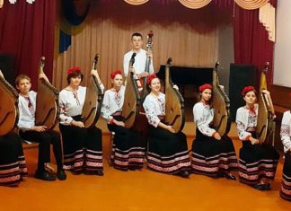 Ансамбль бандуристів «Срібні струни»
