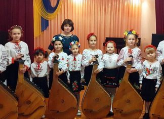 Ансамбль бандуристів "Веселі дзвіночки"
