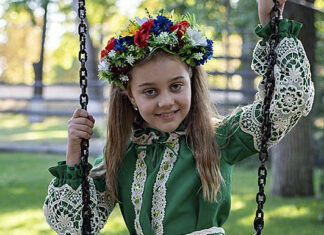 Анастасія Тіщук