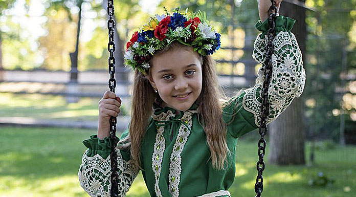 Анастасія Тіщук