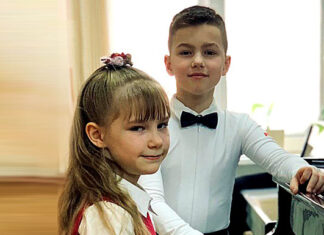 Олександра Срібна і Оскар Азаров