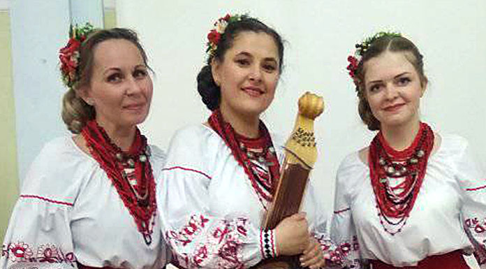 Дивоструни Bandura trio «Dyvostruny»