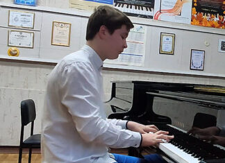 Дмитро Чернецький