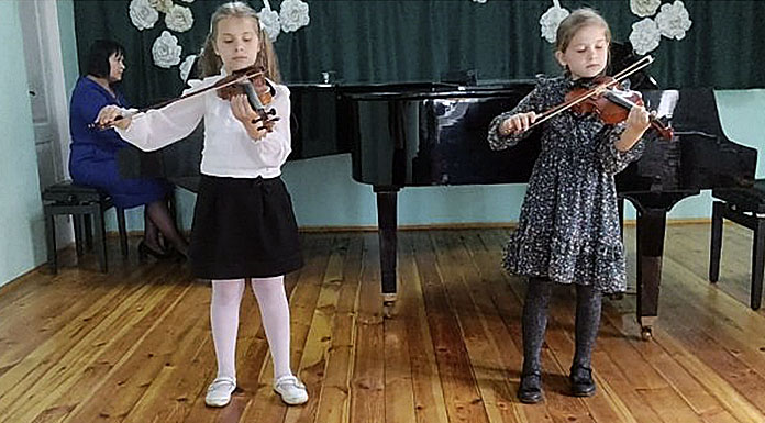 Христина Кльоц, Марія Жавино